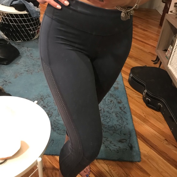 GAP-FIT GREY/BLUE CROPPED LEGGINGS - Picture 4 of 4